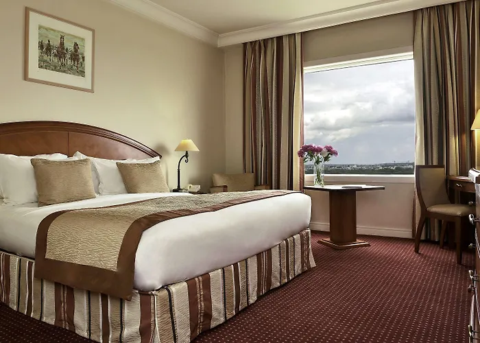 Superior King Room